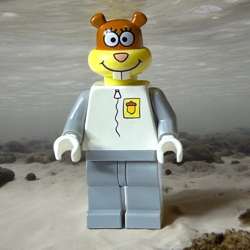 LEGO Sandy Cheeks Minifigure SpongeBob SquarePants No Globe Collectible